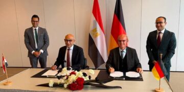 توقيع خطاب نوايا لدعم تطبيق نموذج المدارس الفنية المصرية الألمانية