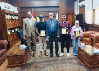 رئيس جامعة الدلتا التكنولوجية يكرم فريق «Sortix AI» بعد حصوله على المركز الثاني عالميًا في مسابقة الذكاء الإصطناعي GAISIC 2026 بالصين