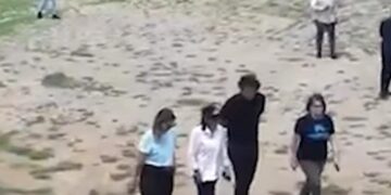 الحكومة الفنزويلية تجرى زيارة ميدانية في منطقة “لا غوايرا”