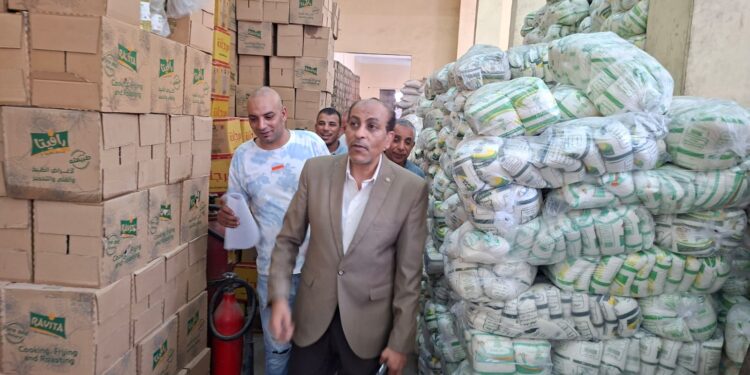 حملات رقابية مكثفة.. تموين القليوبية يحرر ٨٢ مخالفة متنوعة