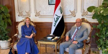 سفير العراق بالقاهرة يبحث مع سفيرة إستونيا بمصر العلاقات الثنائية وتطورات الأوضاع الإقليمية والدولية