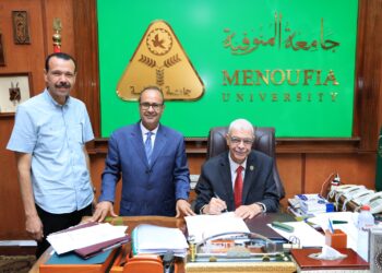 رئيس جامعة المنوفية يعتمد نتيجة الفرقة الرابعة بكلية الهندسة بشبين الكوم بنسبة نجاح 79.88%