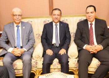 محافظ المنوفية يقدم التهنئة لمدير أمن المنوفية الجديد ويؤكد على التعاون والتنسيق بين الأجهزة الأمنية والتنفيذية لخدمة أهالي المحافظة