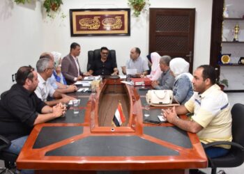 رئيس مياه القليوبية يبحث مع النائب عمرو درويش والمهندس هاني هاشم الموقف التنفيذي لمشروعات مياه الشرب والصرف الصحي