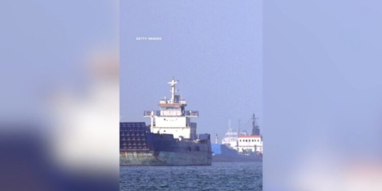هكذا ردت إيران على إعلان فرنسا وبريطانيا الاستعداد لنشر قوات بمضيق هرمز