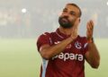 صورة لبطن محمد صلاح تثير الجدل (صورة)