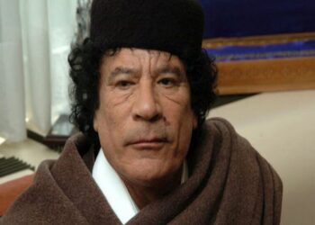 “الثعلب” يفجر مفاجأة من سجنه: القذافي لا صدام هو من أمر بهجوم “أوبك” واغتيال “اليماني”