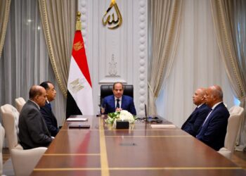 السيسي يتابع تطوير الموانئ ومشروعات النقل ويوجه بسرعة تنفيذها وفق أعلى معايير الجودة