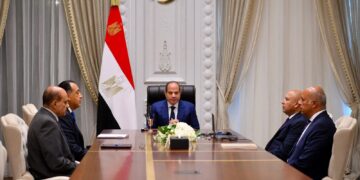 السيسي يتابع تطوير الموانئ ومشروعات النقل ويوجه بسرعة تنفيذها وفق أعلى معايير الجودة