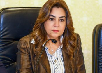 «التنمية المحلية» تضرب بيد من حديد في دمياط.. إحالة مسؤولين للتحقيق وإزالة مخالفات جسيمة