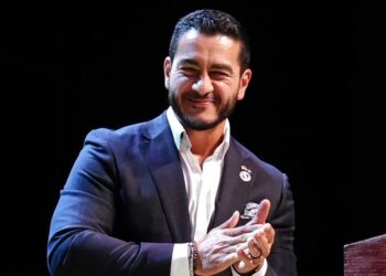 عبد الرحمن السيد يفوز في الانتخابات التمهيدية بولاية ميشيغان بعد هزيمة مرشحة مدعومة من “إيباك”