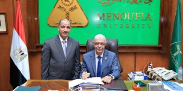رئيس جامعة المنوفية يعتمد نتائج برامج الساعات المعتمدة بكلية الهندسة الإلكترونية بمنوف بنسبة نجاح 99%