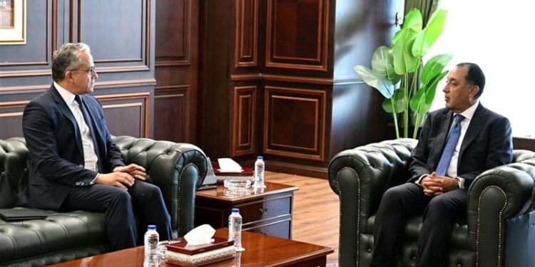 تفاصيل لقاء دكتور مصطفى مدبولي مع مدير عام «اليونسكو» خالد العنانى