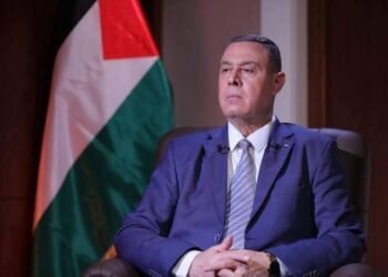 رحيل السفير دياب اللوح.. فلسطين تودّع أحد أبرز أصواتها الدبلوماسية في القاهرة