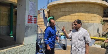رئيس مياه المنوفية يتابع ميدانيًا عددًا من محطات مياه الشرب والصرف الصحي بفرع أشمون .