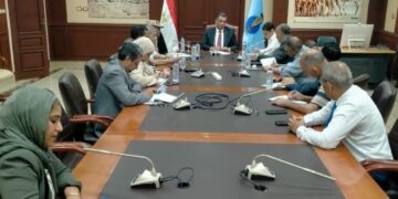 محافظ البحر الأحمر يدشن مبادرة “وعي يحمي وطن” لتوعية الطلاب المتفوقين
