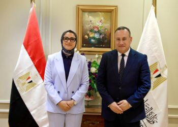وزير التعليم العالي يستقبل محافظ الوادي الجديد لبحث دعم المشروعات التعليمية والصحية بالمحافظة