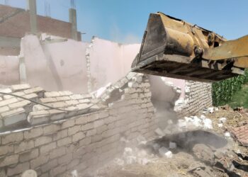 تنفيذا لتوجيهات محافظ المنوفية ازالات فورية لحالات تعدي علي الاراضي الزراعية والبناء المخالف بشبين الكوم والشهداء ومنوف والباجور