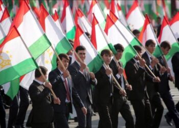 اليوم العالمي للشباب. أكثر من 1700 شاب وشابة في طاجيكستان يشغلون مناصب قيادية
