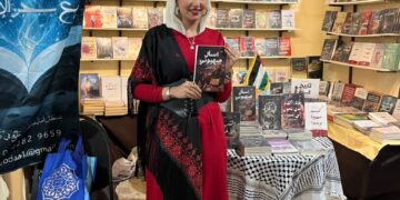 «اسأل صهيوني» في قلب القاهرة: علياء الهواري تواجه الرواية الإسرائيلية وتفتح النار على أسئلة الاحتلال