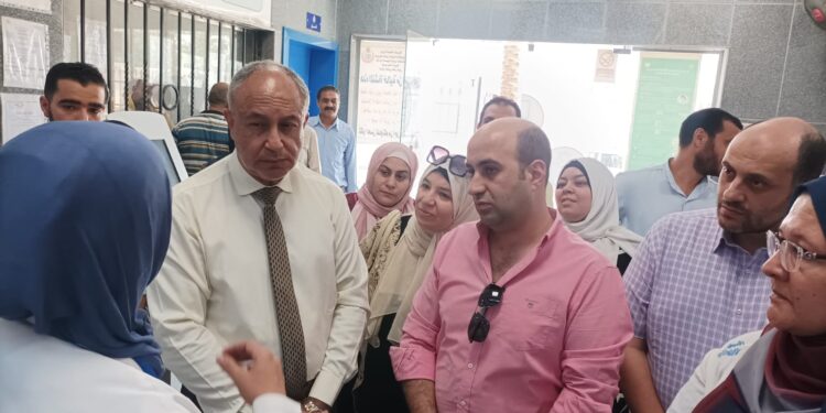 إسحاق وكيل وزارة صحة القليوبية يتفقد مستشفى شبين القناطر الجديدة.