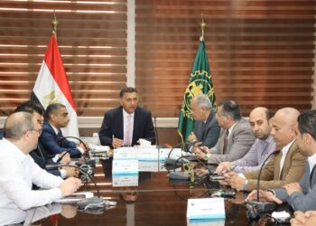 محافظ القليوبية يوجه بتفعيل جدول أسبوعي لتنظيم استقبال حالات الإسعاف والمصابين بالمستشفيات