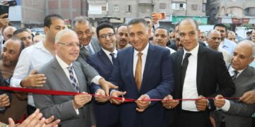 في إطار احتفالات القليوبية بعيدها القومي.. محافظ القليوبية يفتتح معرض «الجبهة الوطنية» للسلع ومستلزمات الأسرة والمدارس بشبرا الخيمة