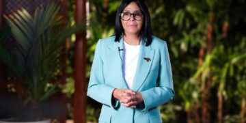 قدمت الرئيسة المؤقتة ديلسي رودريغيز تقييماً لتعافي فنزويلا بعد شهرين من الزلزال المزدوج.