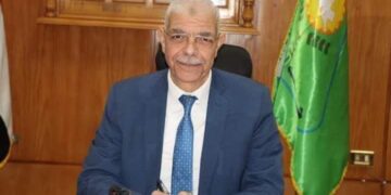 رئيس جامعة المنوفية يصدر قرارًا بتعيين دكتور رفيق سعيد البربري وكيلًا لكلية التربية للدراسات العليا والبحوث