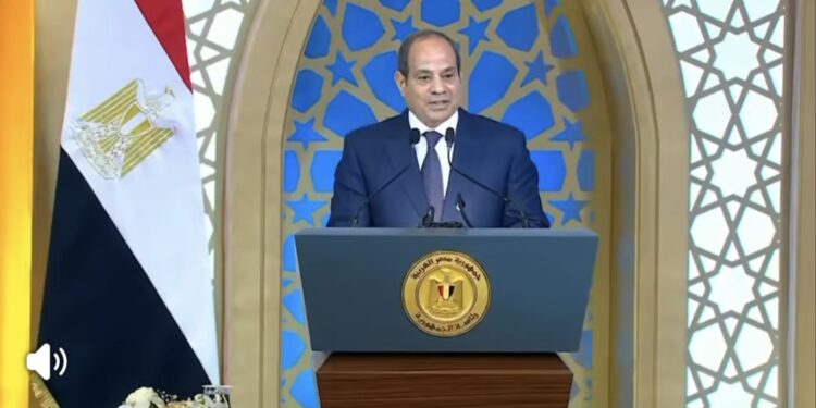 السيسي في احتفالية المولد النبوي: توجيهات حاسمة للحكومة ورسائل طمأنة بشأن أمن مصر