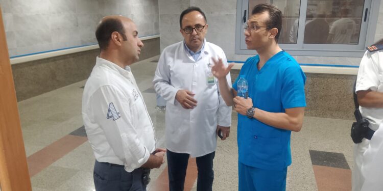 خلال جولة ميدانية مفاجئة.. وكيل وزارة الصحة بالقليوبية يتفقد مركزي «عثمان» و«بهتيم» ويحيل بعض المقصرين للتحقيق